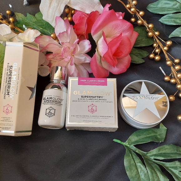 GlamGlow - Picture 5 of 6